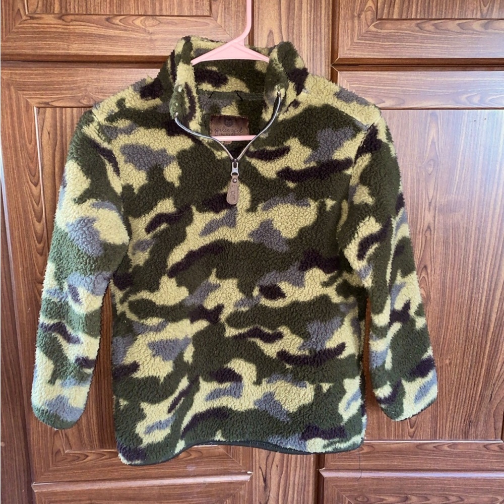 Girlie Girl Originals camo Sherpa